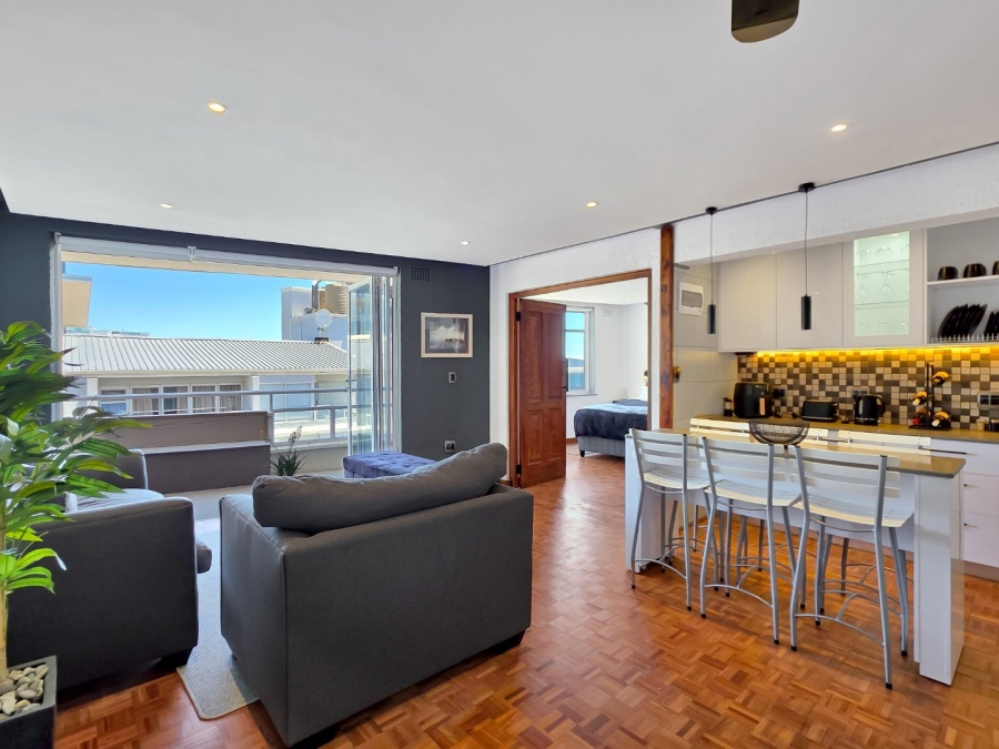 1 Bedroom Property for Sale in Sea Point Western Cape